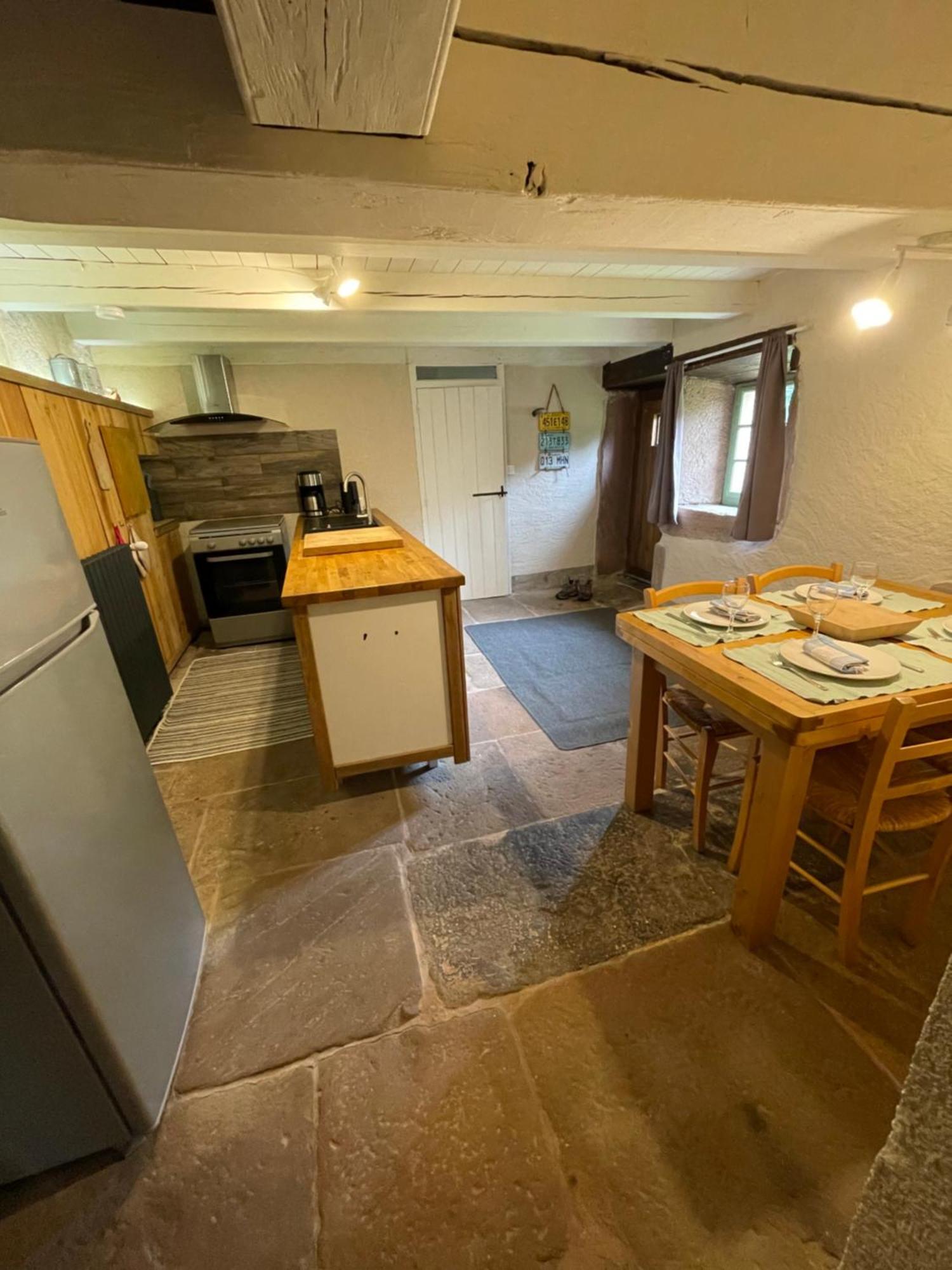 La Hutte Villa Tendon ภายนอก รูปภาพ