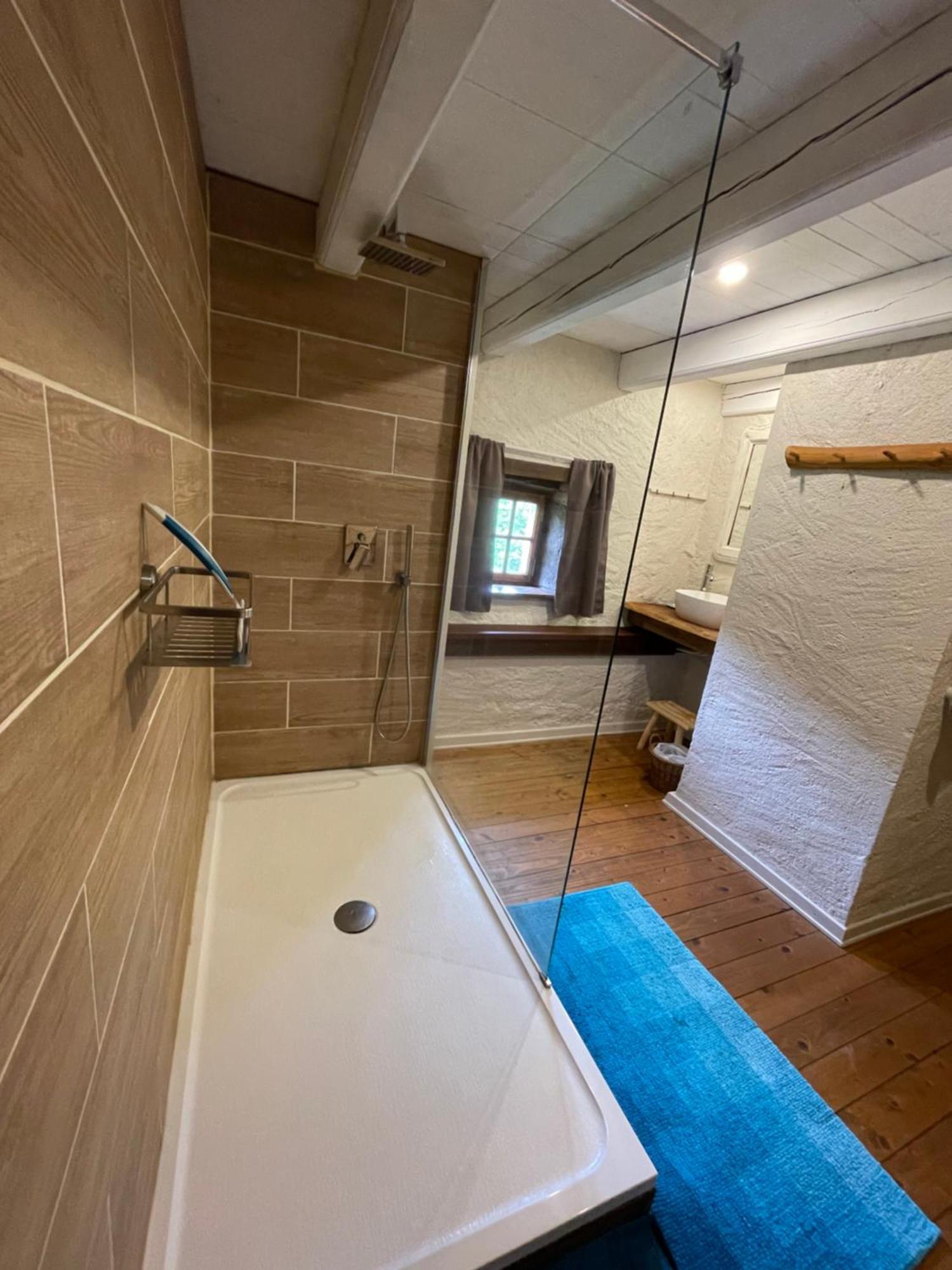 La Hutte Villa Tendon ภายนอก รูปภาพ