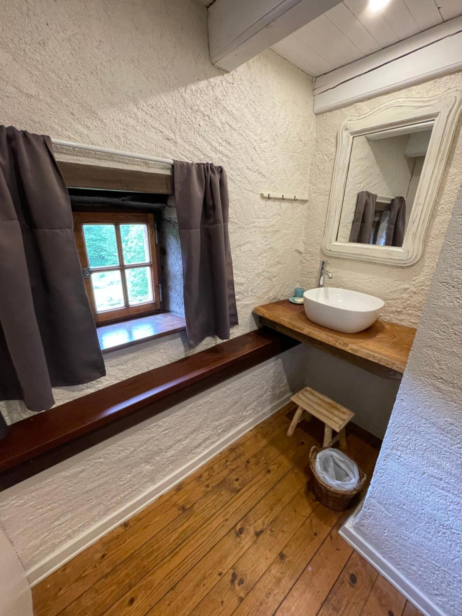 La Hutte Villa Tendon ภายนอก รูปภาพ