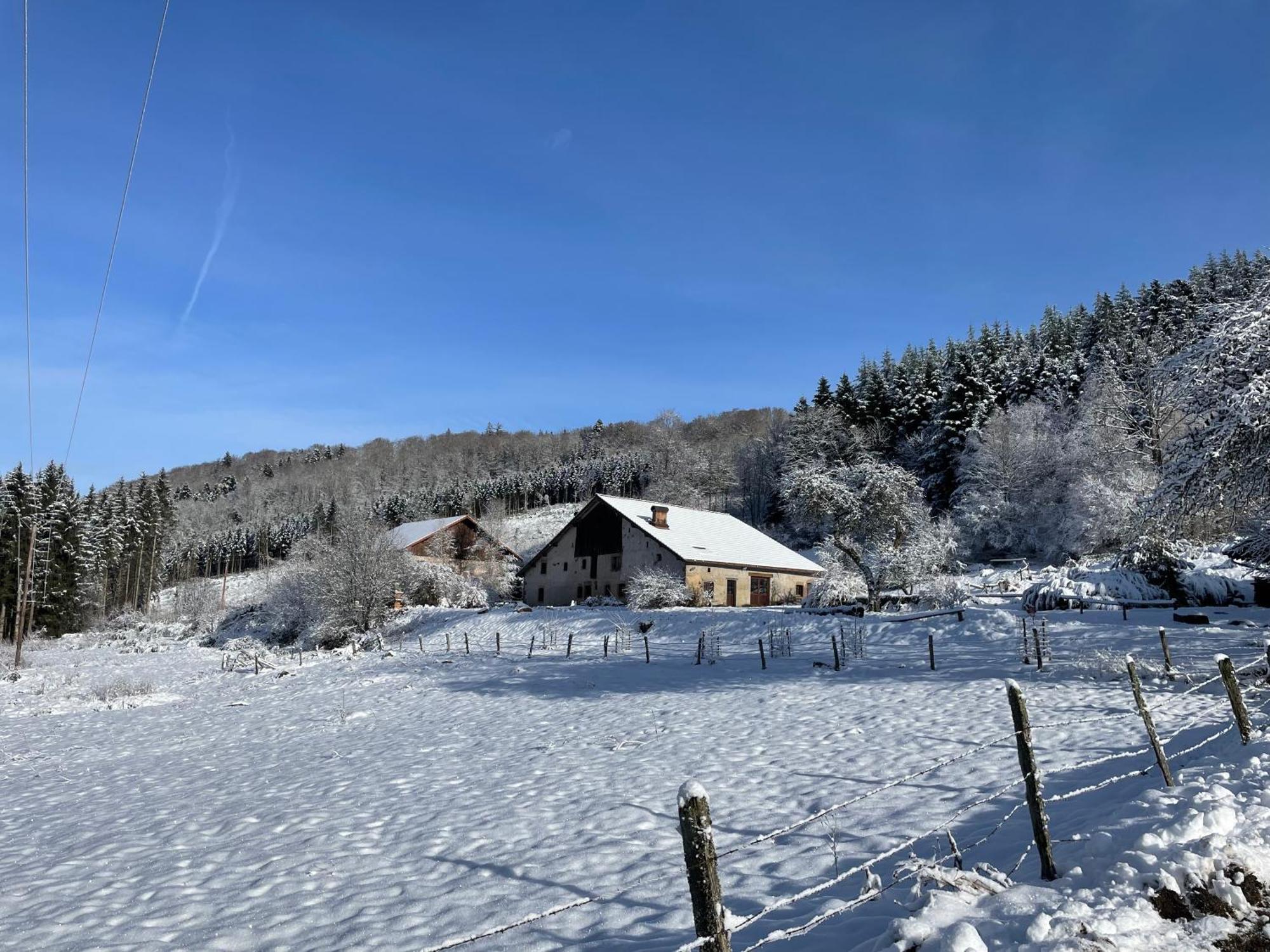 La Hutte Villa Tendon ภายนอก รูปภาพ