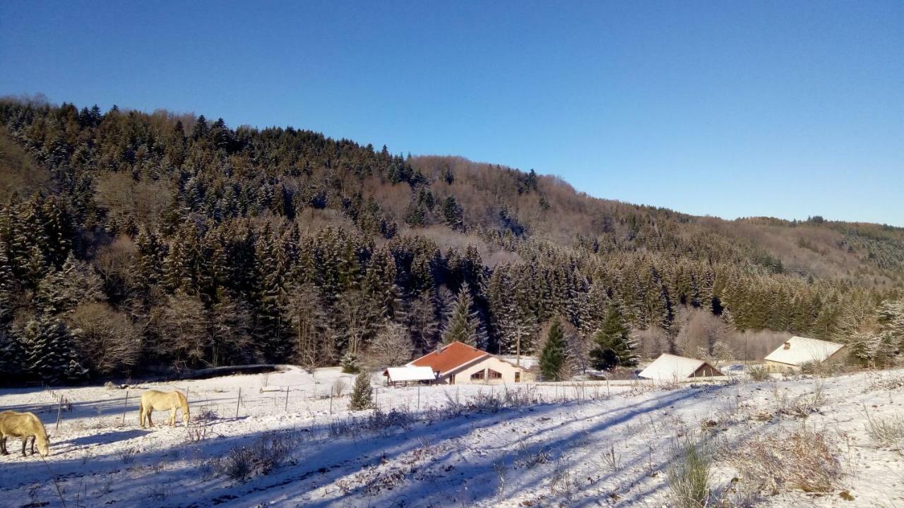 La Hutte Villa Tendon ภายนอก รูปภาพ