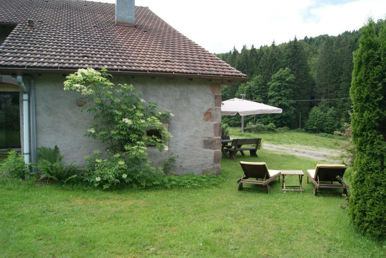 La Hutte Villa Tendon ภายนอก รูปภาพ